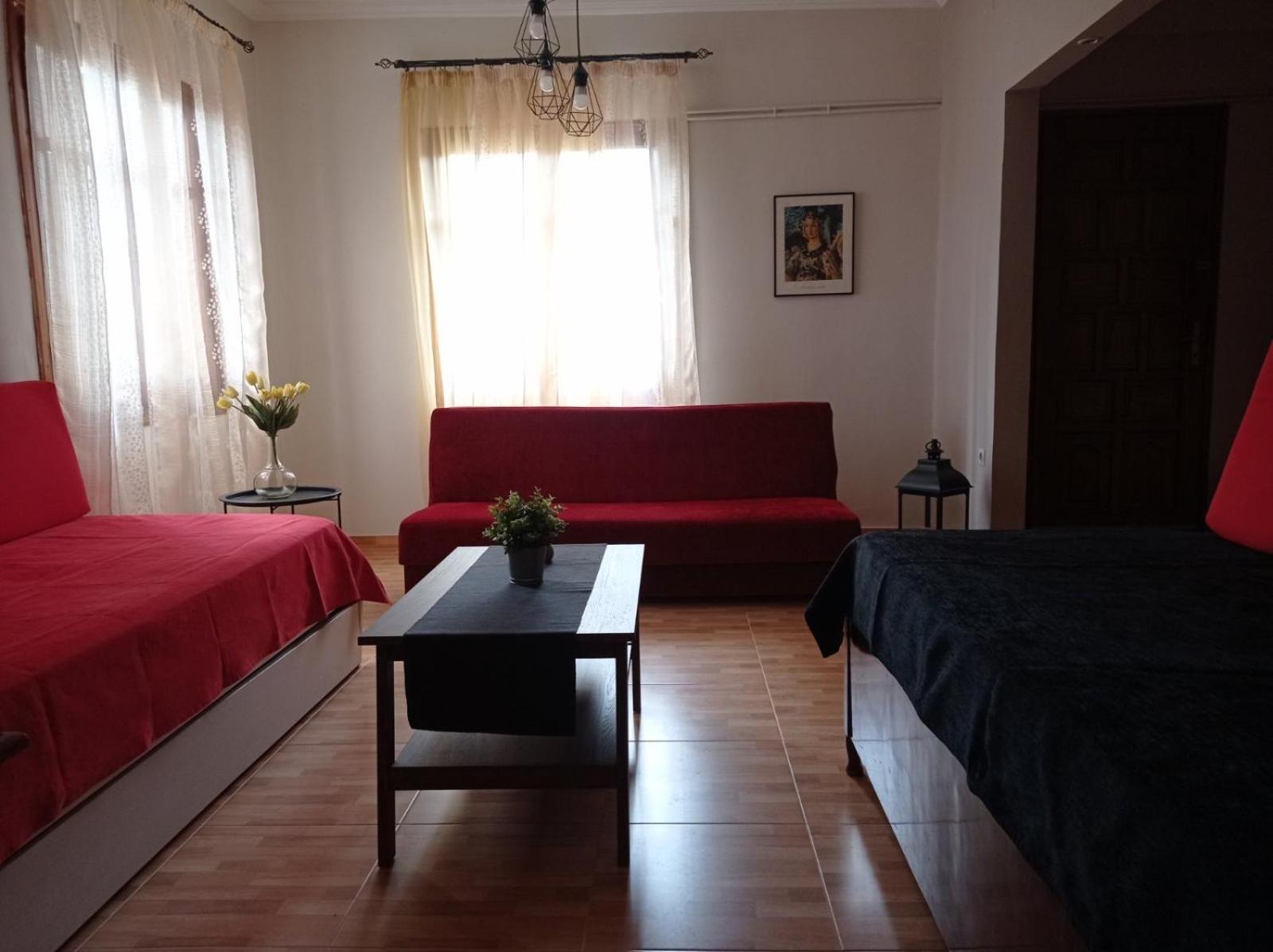דירות וולוס Comfortable & Cozy House מראה חיצוני תמונה