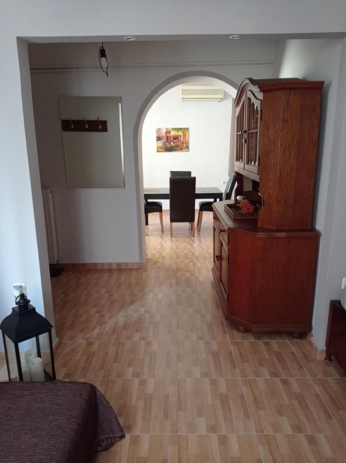 דירות וולוס Comfortable & Cozy House מראה חיצוני תמונה